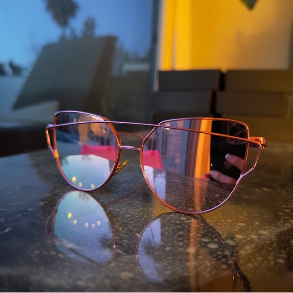 NEW Pink Gold Mirrored Aviators Sunglasses - Picture 6 of 8